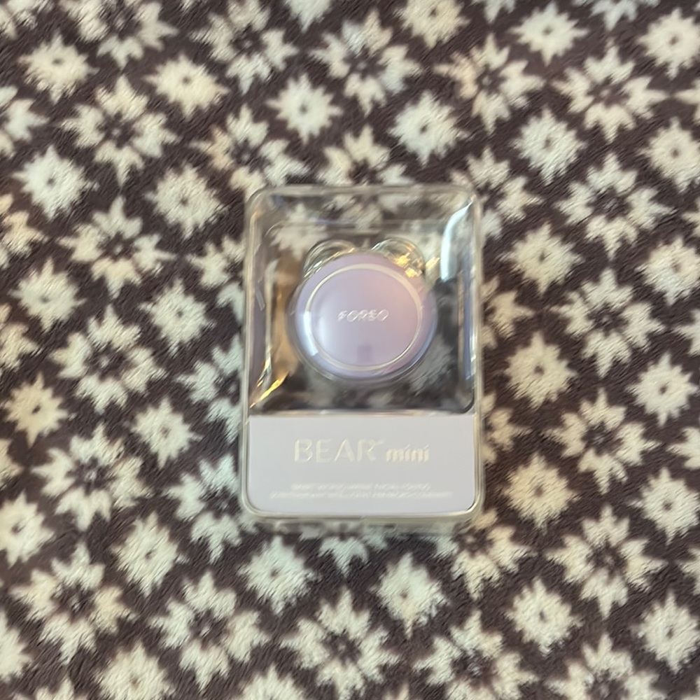 Foreo BEAR Mini Facial Toning Device - Purple